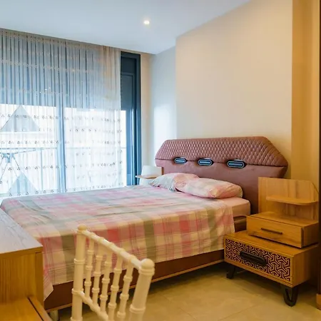 شقة Flat On The First Line In Konak Tower ألانيا